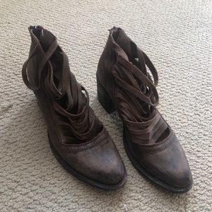 FREEBIRD brown booties, women’s size 7